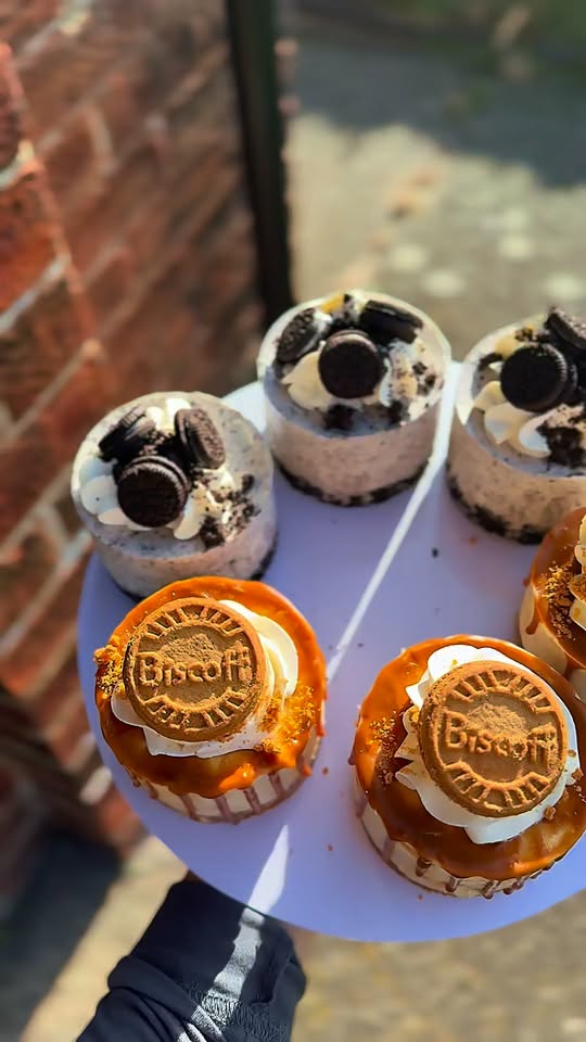 Biscoff and Oreo mini cheesecakes photographed by the Cabin